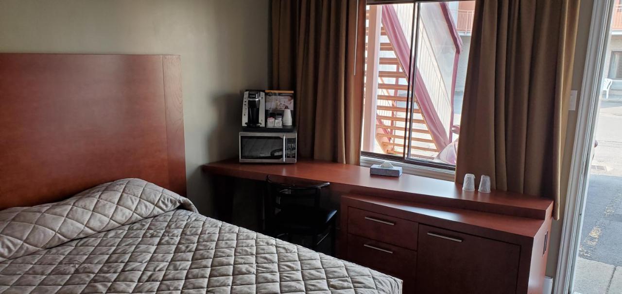 Motel Falcon บรอสซาร์ด ภายนอก รูปภาพ