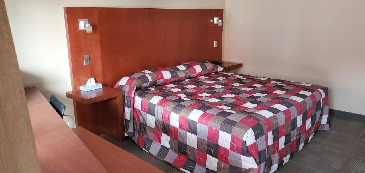 Motel Falcon บรอสซาร์ด ภายนอก รูปภาพ