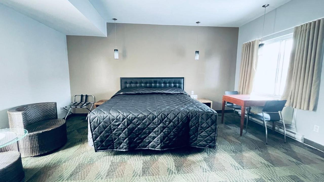 Motel Falcon บรอสซาร์ด ภายนอก รูปภาพ