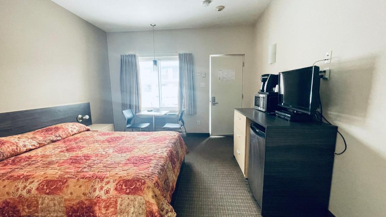 Motel Falcon บรอสซาร์ด ภายนอก รูปภาพ
