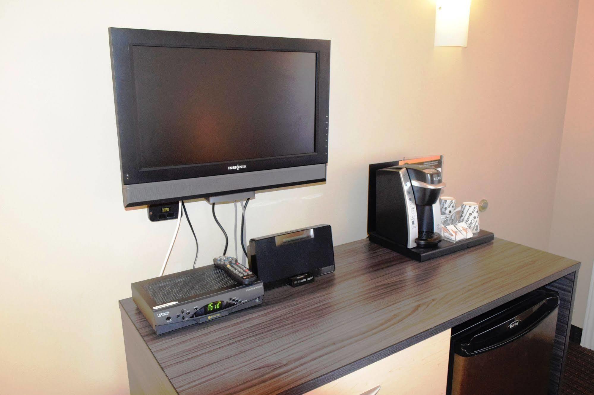 Motel Falcon บรอสซาร์ด ภายนอก รูปภาพ